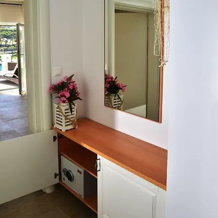 Solta Life Apartment Maslinica