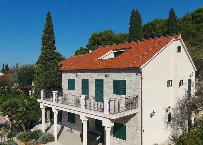 Solta Life Apartment